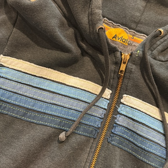 AN blue 5 stripe hoodie - Picture 2 of 3